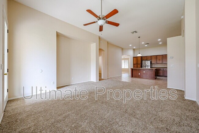 Building Photo - 14443 W Hearn Rd