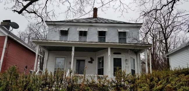 Primary Photo - 24-26 OAK ST RHINEBECK