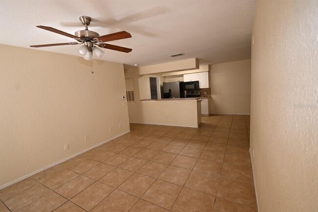 Building Photo - 36122 Lake Chase Blvd