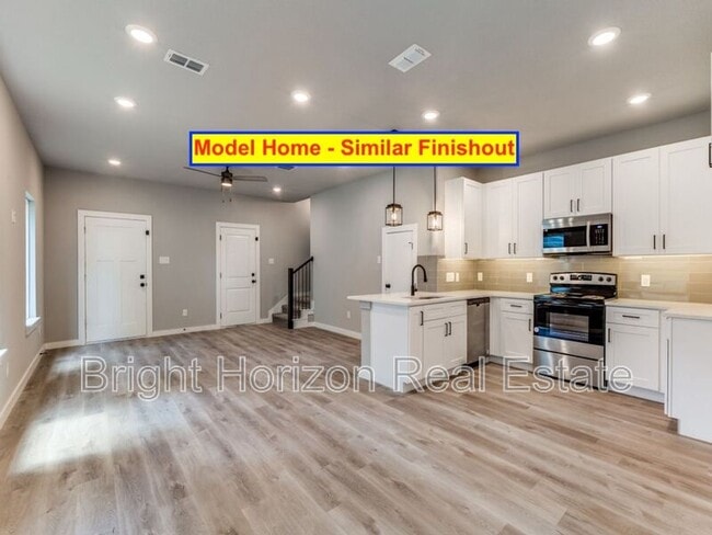 Building Photo - 10548 Tube Dr