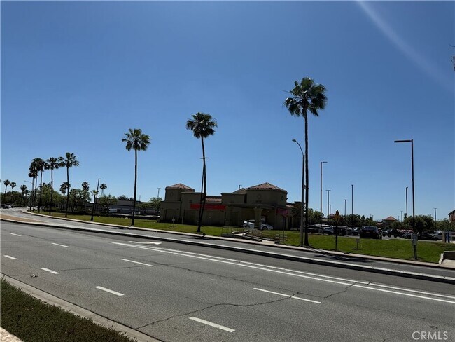 Building Photo - 30159 Westlake Dr