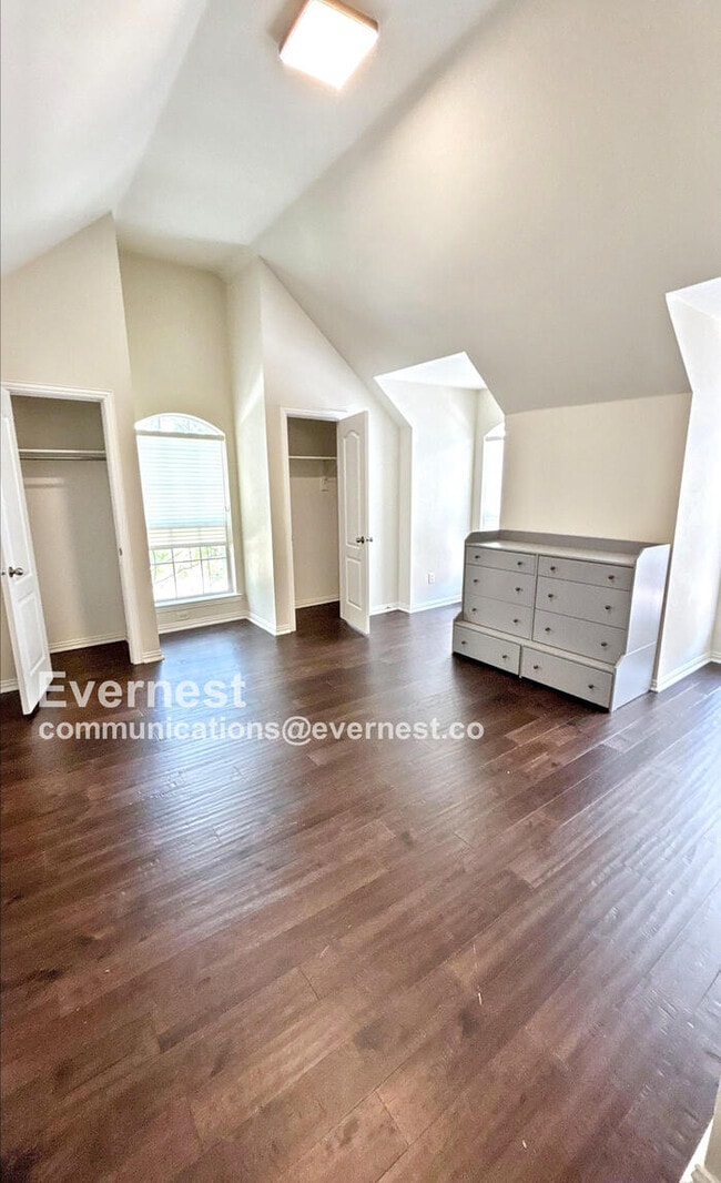 Building Photo - 4633 San Marcos Way