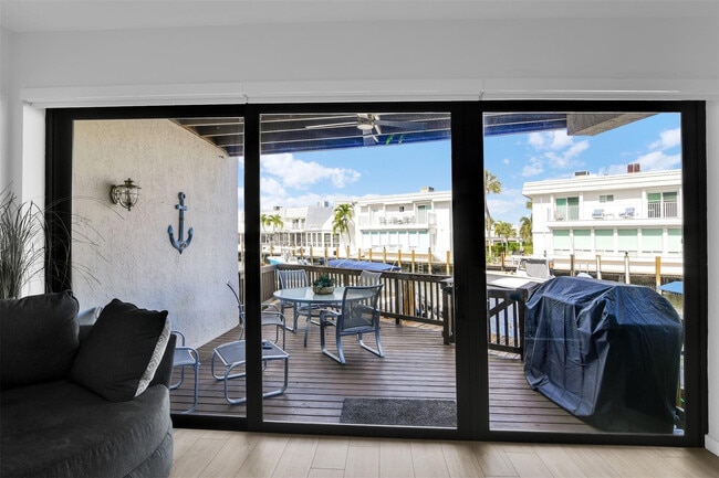 Building Photo - 1035 Boca Cove Ln