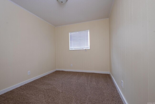 Building Photo - 7815 Moore Dr