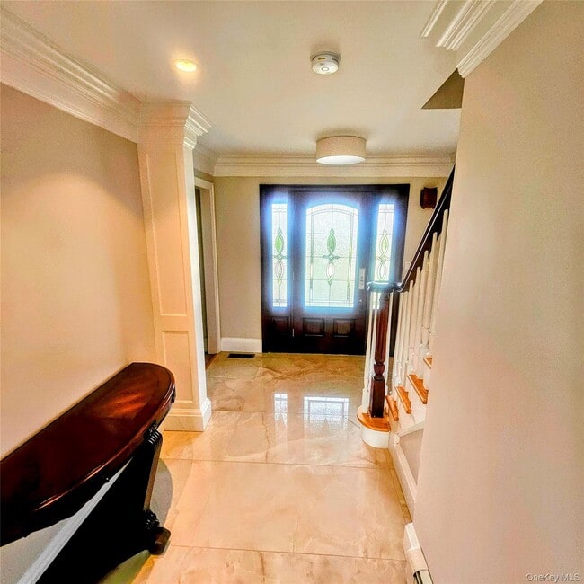 Building Photo - 10 Foxwood Ln