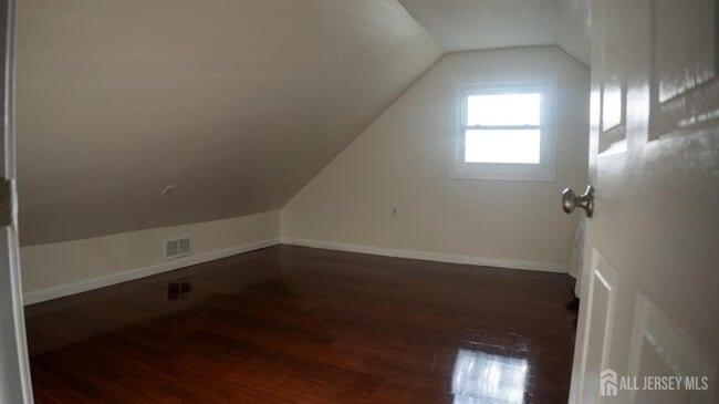 Building Photo - 55 W Iselin Pkwy