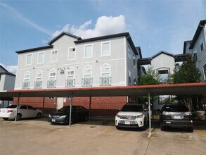 Building Photo - 6289 Wilcrest Dr