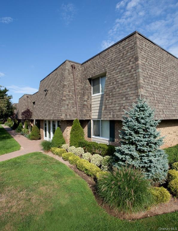 Building Photo - 44 Philip Walk