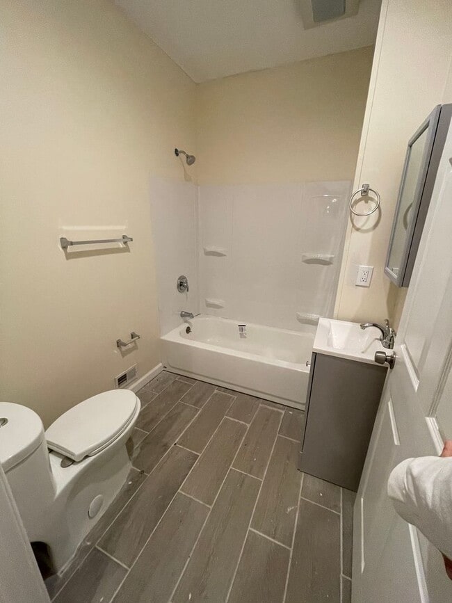 Building Photo - 307 S White Horse Pike