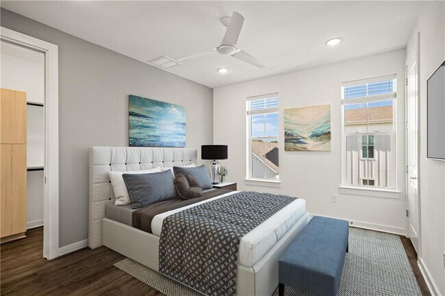 Building Photo - 2624 Metcalfe Rd