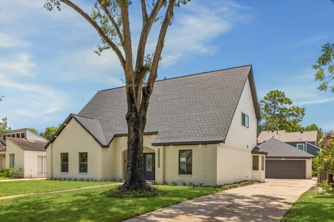 Building Photo - 20223 Laurel Lock Dr