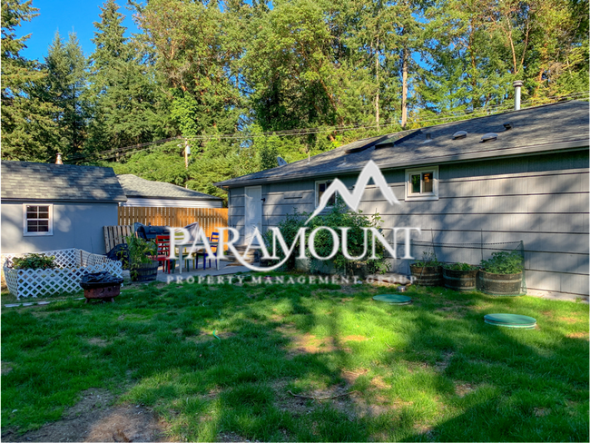 Building Photo - Adorable 2 Bed 1.5 Bath on Rocky Point!