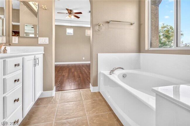 Building Photo - 11757 Del Sur Ave