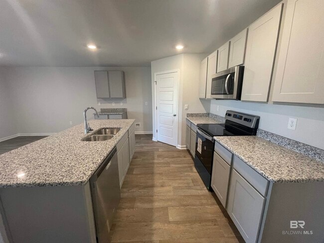 Building Photo - 14945 Forsythia Lp