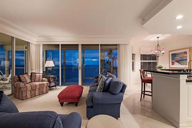 Building Photo - 9577 Gulf Shore Dr
