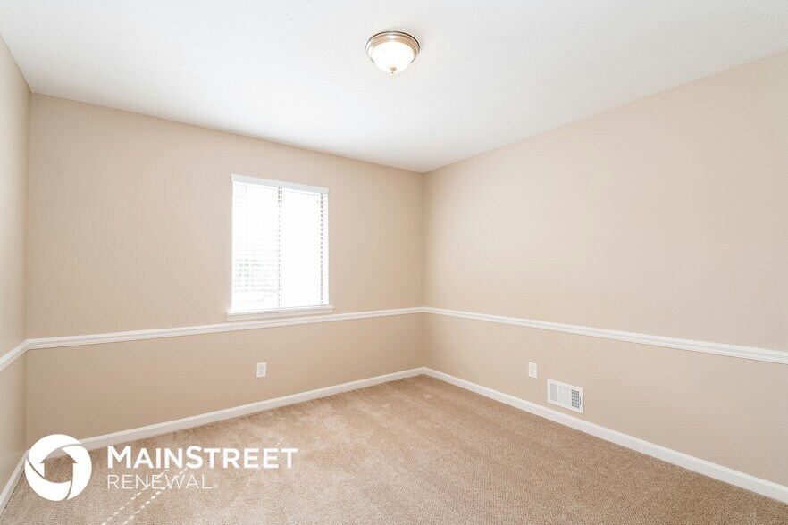 Building Photo - 2264 Rocklane Dr