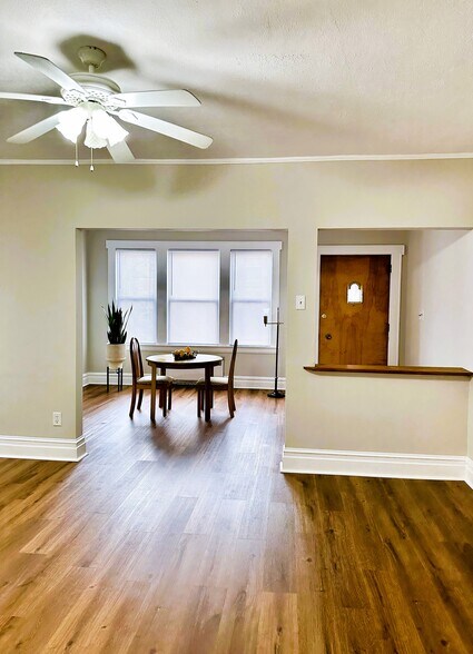 Building Photo - 167 N 15th St