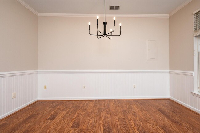 Building Photo - 77 Harbour Heights Dr