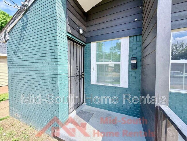 Building Photo - 1236 Effie Rd