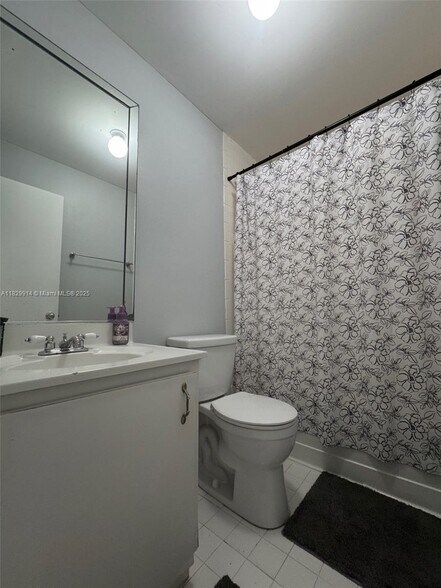Building Photo - 7965 W 30th Ct