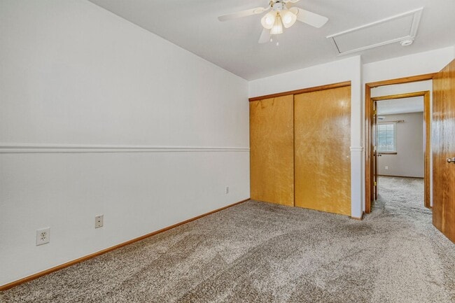 Building Photo - Well Maintained Home in Thornton