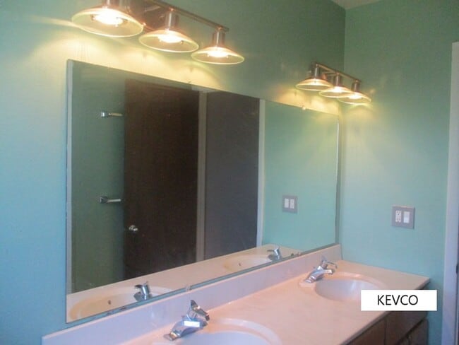 Building Photo - Tri-Level Home by Foothills Mall