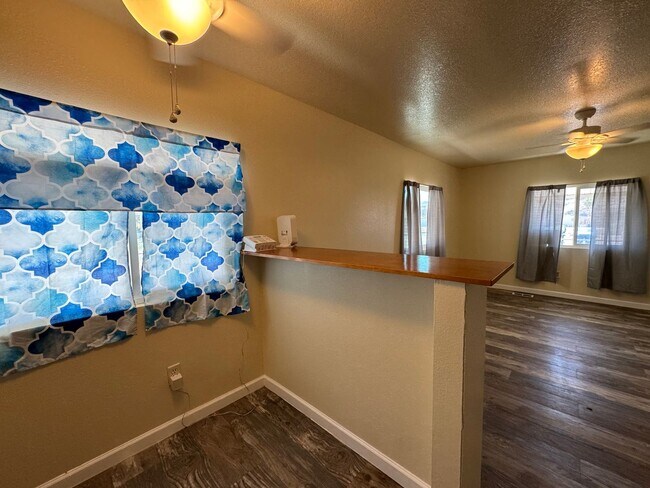 Building Photo - 1 BR Cozy Mobile near River,