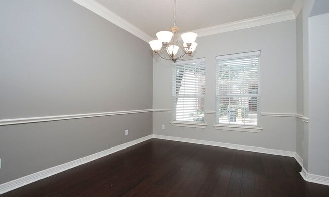 Building Photo - For Lease | 3 Bed, 2.5 Bath |2,468 Sq Ft | Olive Hill Court |