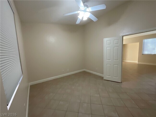 Building Photo - 93 Cree Ave