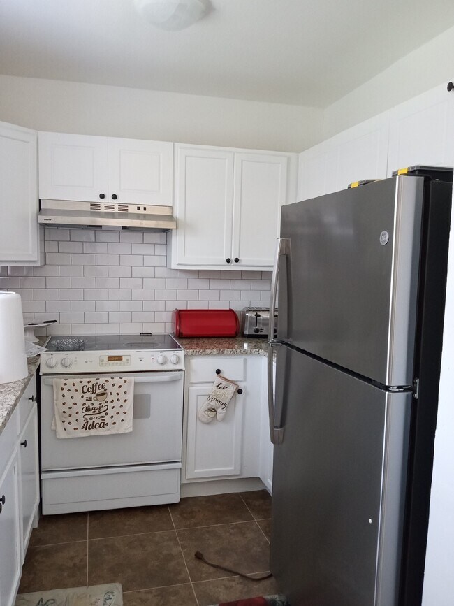 Building Photo - 1017 Wheel House Ln