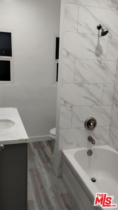 Building Photo - 6133 Cashio St