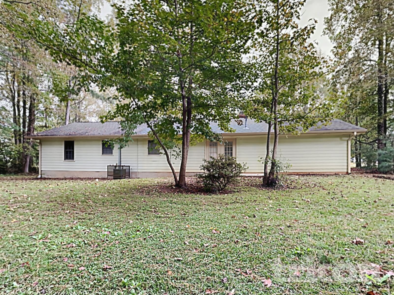 Building Photo - 3959 Grove Trail