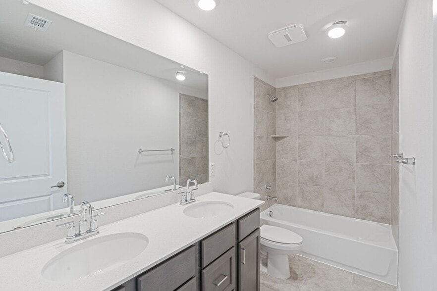 Building Photo - 172 Breccia Trl