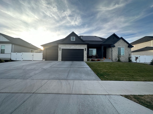 Primary Photo - 8324 S Jayson Bend Dr