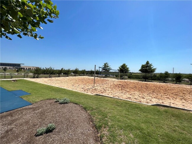 Building Photo - 208 Rollingwood Dr