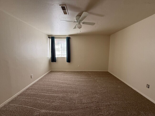 Building Photo - Great home in Sparks!