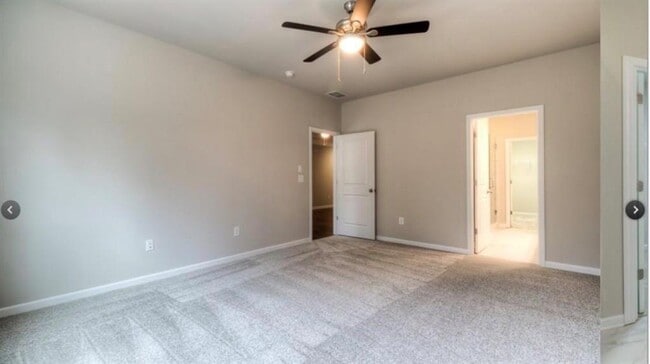 Building Photo - 163 Archie Way