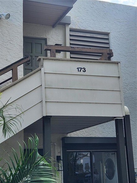 Building Photo - 173 Pinehurst Dr