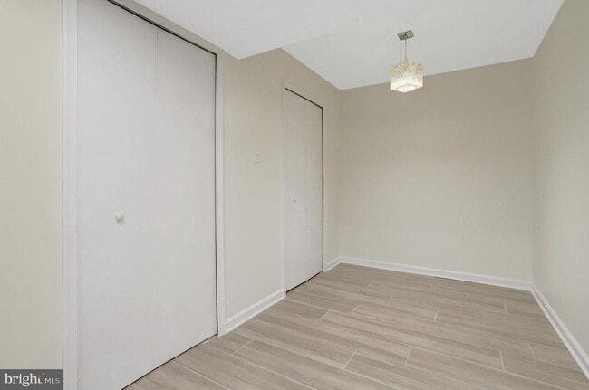 Building Photo - 4112 Century Ct