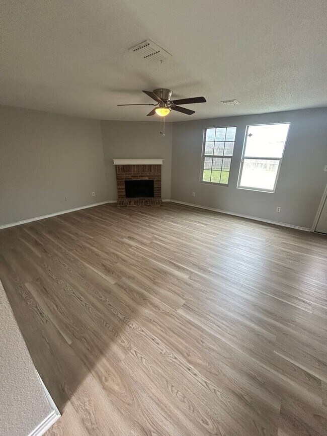 Building Photo - 1253 Tall Grass Dr