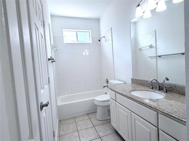 Building Photo - 10109 Samantha Dr