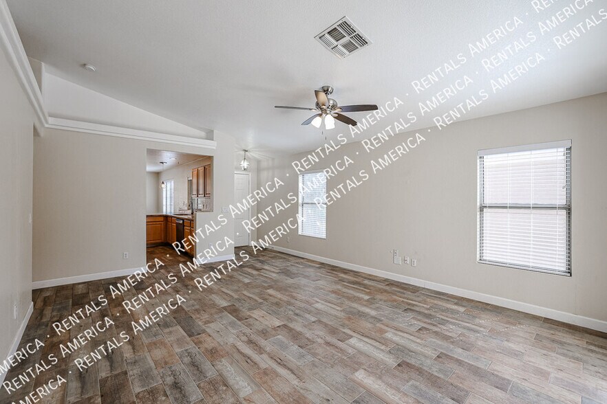 Building Photo - 13009 W Redfield Rd