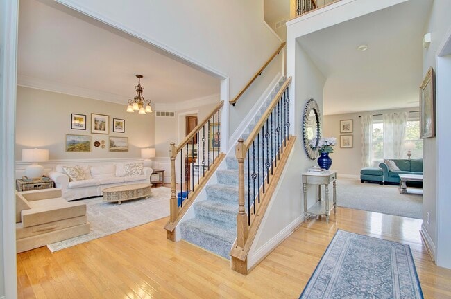 Building Photo - 9918 Burleigh Ln
