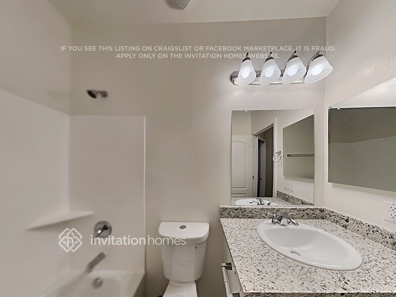 Building Photo - 17021 W Cocopah St