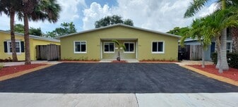Building Photo - 904 Mandarin Is