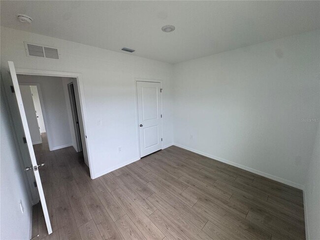 Building Photo - 32382 Weathered Oak Dr