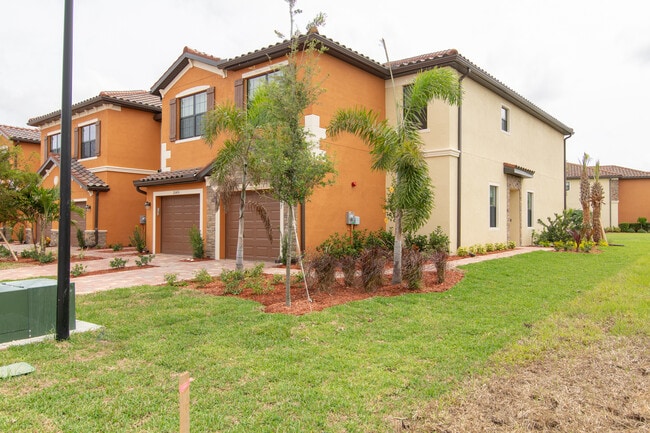 Building Photo - 20457 Lagente Cir