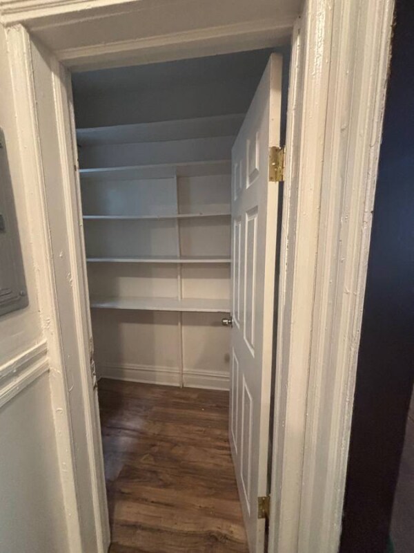 Building Photo - 19 Grace St