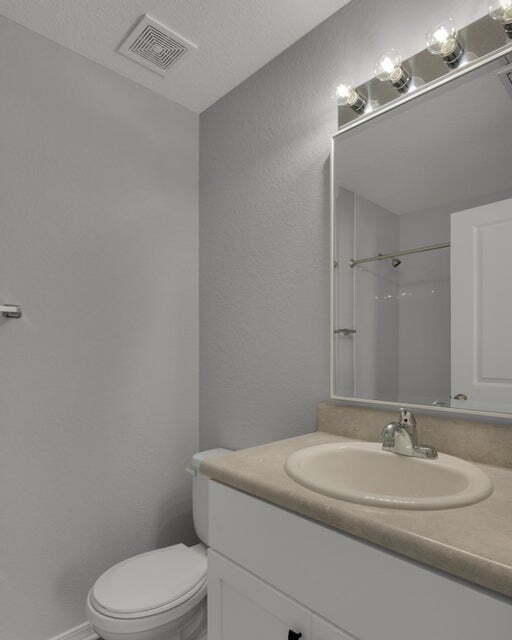 Building Photo - "Charming 2-Bed Townhouse Retreat in Fort Walton Beach with 2.5 Baths!"