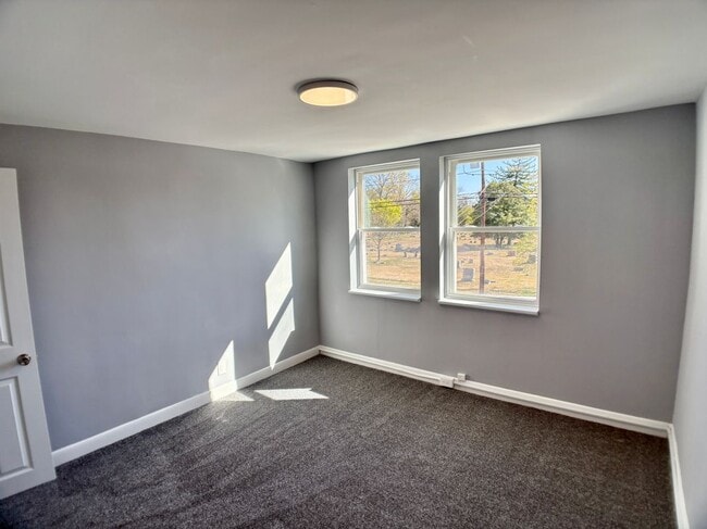 Building Photo - 1107 Cinnaminson Ave